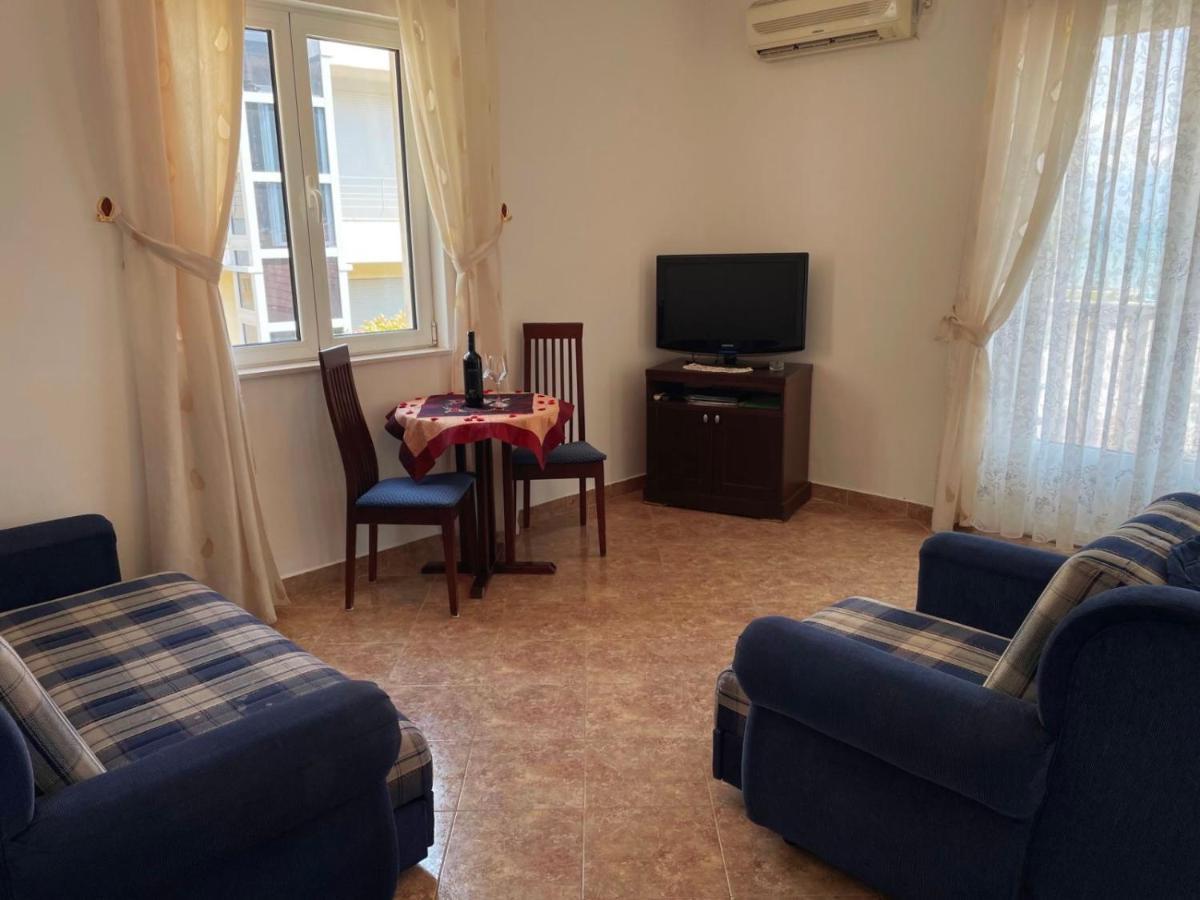Apartmani Mina Herceg Novi Esterno foto