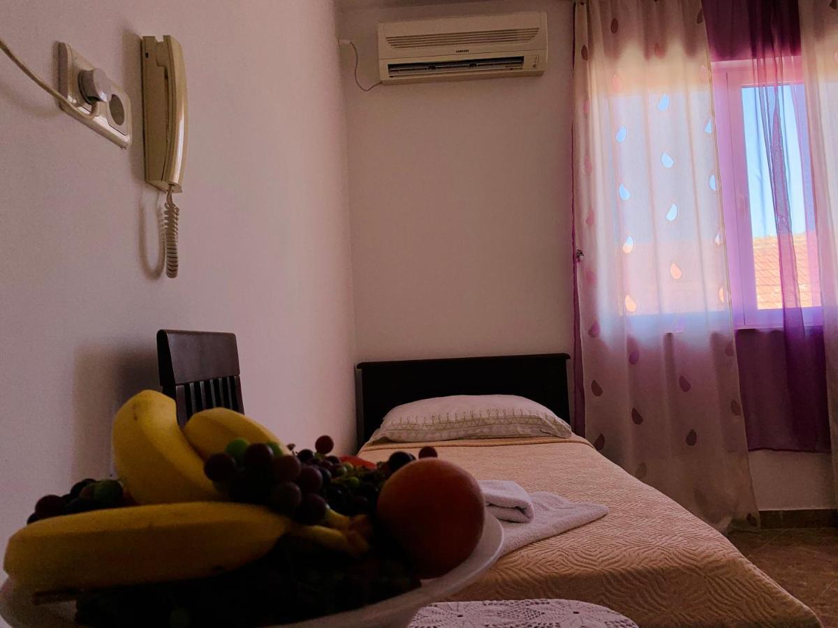 Apartmani Mina Herceg Novi Esterno foto