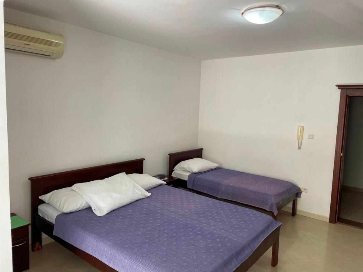 Apartmani Mina Herceg Novi Esterno foto